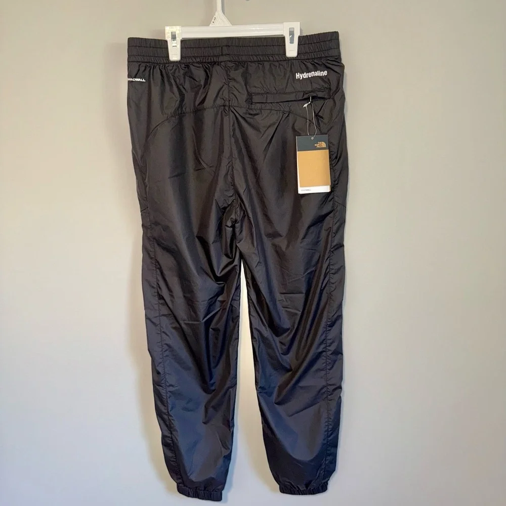 The North Face Women’s Black Hydrenaline Pant - Picture 5 of 8